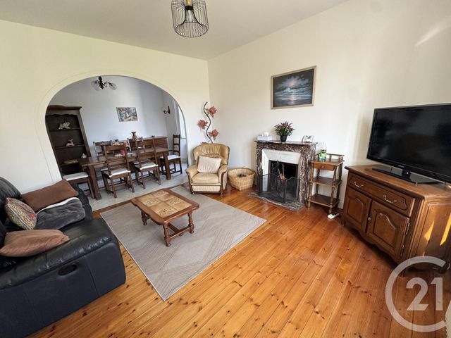 maison à vendre - 7 pièces - 145.0 m2 - BLAINVILLE SUR MER - 50 - BASSE-NORMANDIE - Century 21 Royer Immo