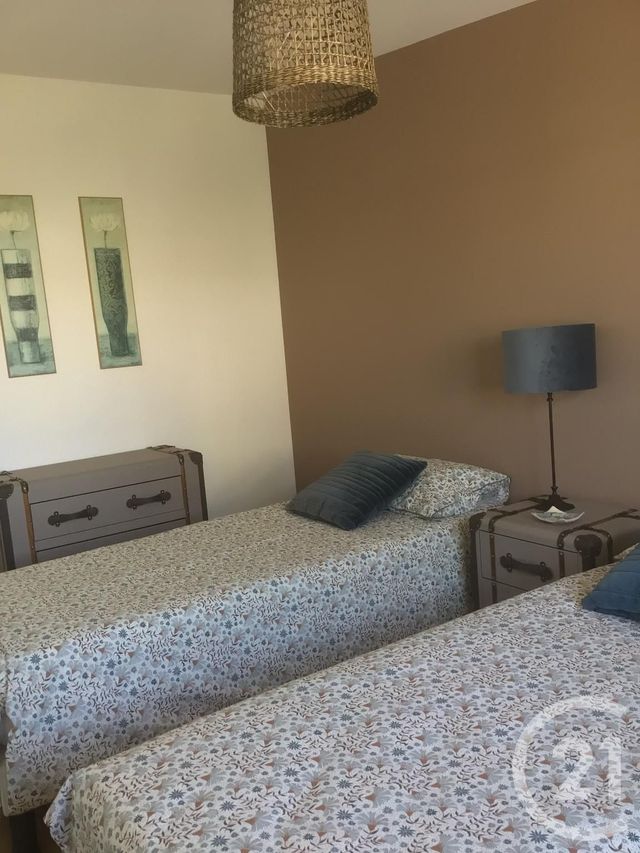 maison à louer - 3 pièces - 74.58 m2 - AGON COUTAINVILLE - 50 - BASSE-NORMANDIE - Century 21 Royer Immo