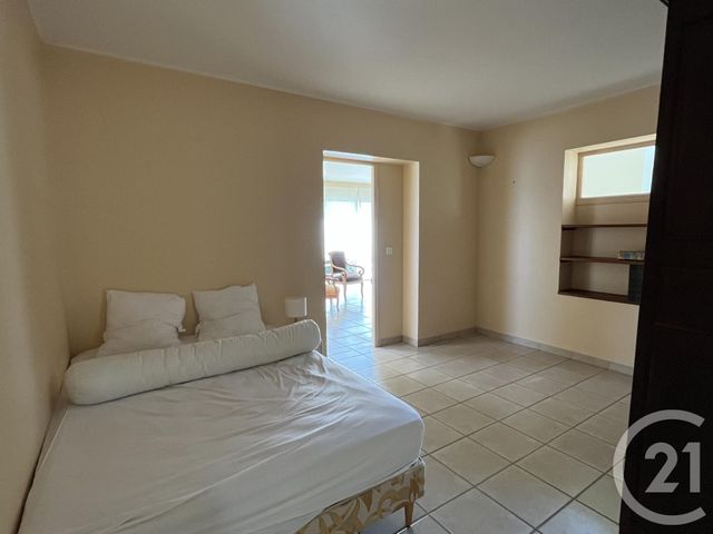 maison à vendre - 8 pièces - 164.3 m2 - AGON COUTAINVILLE - 50 - BASSE-NORMANDIE - Century 21 Royer Immo