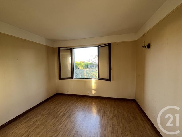 maison à vendre - 3 pièces - 61.5 m2 - AGON COUTAINVILLE - 50 - BASSE-NORMANDIE - Century 21 Royer Immo