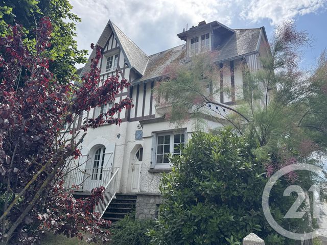 maison à vendre - 14 pièces - 230.0 m2 - AGON COUTAINVILLE - 50 - BASSE-NORMANDIE - Century 21 Royer Immo