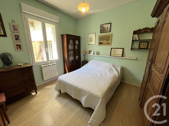 maison à vendre - 7 pièces - 113.0 m2 - AGON COUTAINVILLE - 50 - BASSE-NORMANDIE - Century 21 Royer Immo