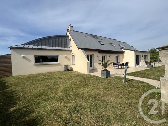 maison à vendre - 7 pièces - 150.0 m2 - AGON COUTAINVILLE - 50 - BASSE-NORMANDIE - Century 21 Royer Immo