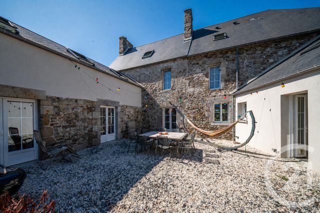 maison à vendre - 9 pièces - 242.66 m2 - HEUGUEVILLE SUR SIENNE - 50 - BASSE-NORMANDIE - Century 21 Royer Immo