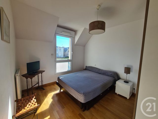 Appartement F3 à vendre - 3 pièces - 65.23 m2 - AGON COUTAINVILLE - 50 - BASSE-NORMANDIE - Century 21 Royer Immo