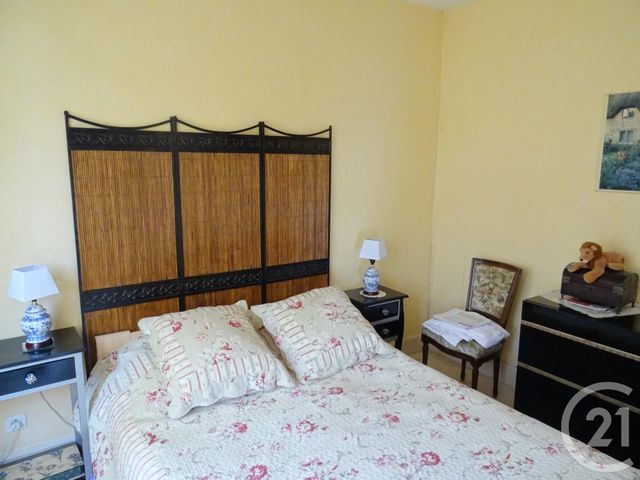 Afficher la photo en grand immeuble à vendre - 135.0 m2 - JULLOUVILLE - 50 - BASSE-NORMANDIE - Century 21 Royer Immo