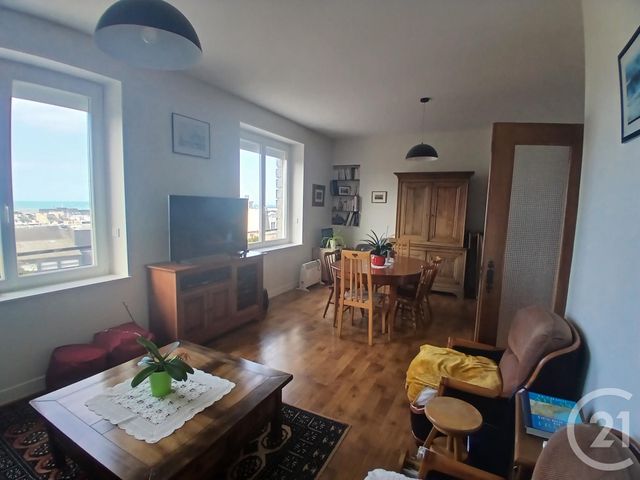 Appartement F5 à vendre - 6 pièces - 106.0 m2 - GRANVILLE - 50 - BASSE-NORMANDIE - Century 21 Royer Immo