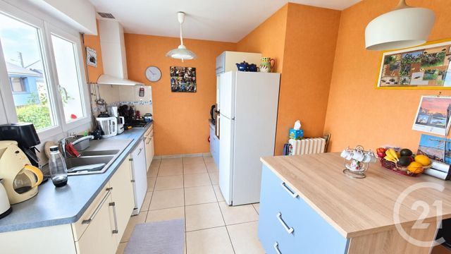 maison à vendre - 7 pièces - 224.0 m2 - DONVILLE LES BAINS - 50 - BASSE-NORMANDIE - Century 21 Royer Immo