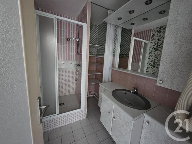 Appartement F2 à vendre - 2 pièces - 46.84 m2 - GRANVILLE - 50 - BASSE-NORMANDIE - Century 21 Royer Immo