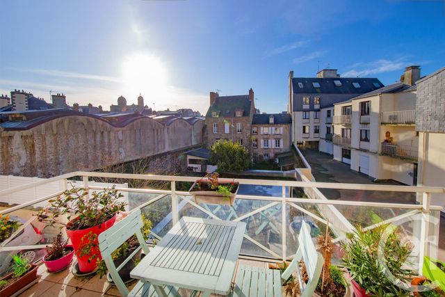 Appartement F5 à vendre - 4 pièces - 98.01 m2 - GRANVILLE - 50 - BASSE-NORMANDIE - Century 21 Royer Immo