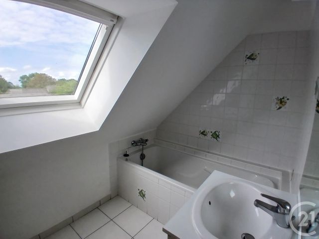 maison à vendre - 7 pièces - 110.0 m2 - COUDEVILLE SUR MER - 50 - BASSE-NORMANDIE - Century 21 Royer Immo