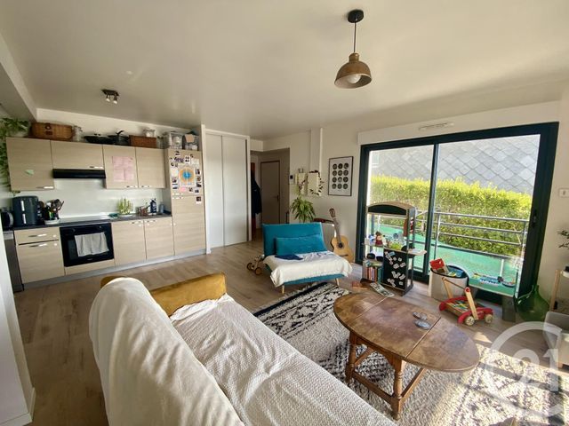 Appartement F3 à vendre - 3 pièces - 75.45 m2 - GRANVILLE - 50 - BASSE-NORMANDIE - Century 21 Royer Immo