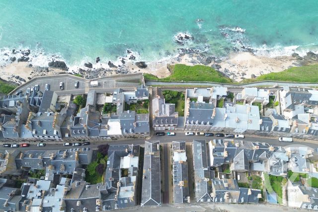 maison à vendre - 8 pièces - 136.0 m2 - GRANVILLE - 50 - BASSE-NORMANDIE - Century 21 Royer Immo