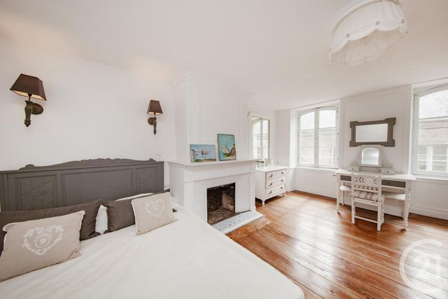 maison à vendre - 8 pièces - 136.0 m2 - GRANVILLE - 50 - BASSE-NORMANDIE - Century 21 Royer Immo