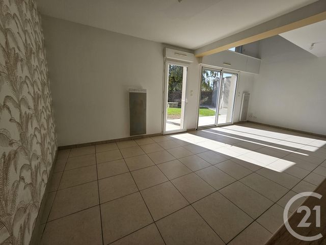 Appartement F4 à vendre - 4 pièces - 110.19 m2 - GRANVILLE - 50 - BASSE-NORMANDIE - Century 21 Royer Immo