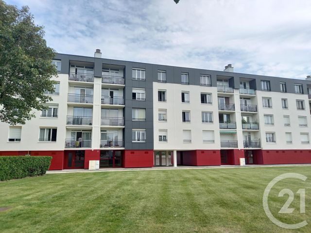 Appartement F4 à vendre - 3 pièces - 66.0 m2 - DONVILLE LES BAINS - 50 - BASSE-NORMANDIE - Century 21 Royer Immo