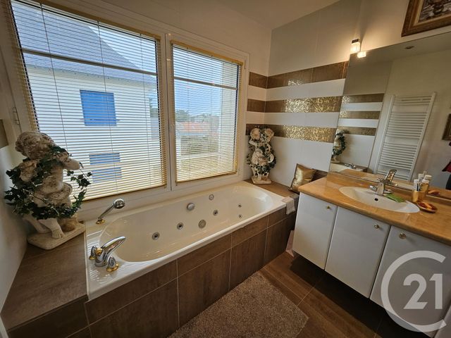 maison à vendre - 6 pièces - 120.0 m2 - BREHAL - 50 - BASSE-NORMANDIE - Century 21 Royer Immo