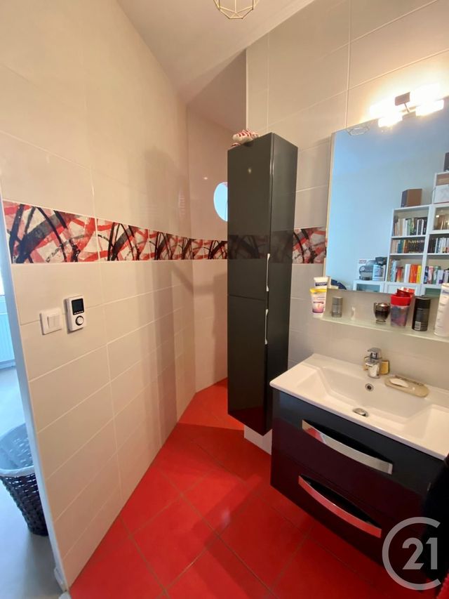 Appartement F6 à vendre - 6 pièces - 140.96 m2 - GRANVILLE - 50 - BASSE-NORMANDIE - Century 21 Royer Immo