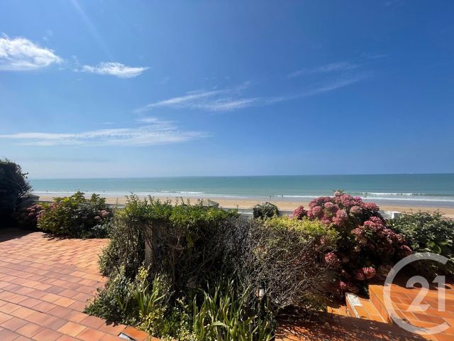 maison à vendre - 5 pièces - 145.0 m2 - JULLOUVILLE - 50 - BASSE-NORMANDIE - Century 21 Royer Immo