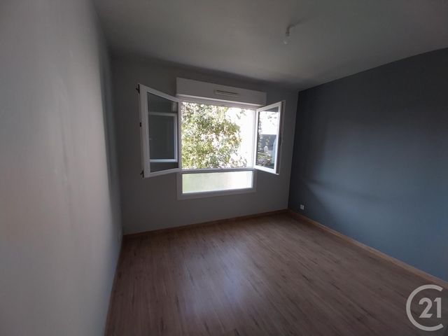 Appartement F4 à vendre - 4 pièces - 83.6 m2 - GRANVILLE - 50 - BASSE-NORMANDIE - Century 21 Royer Immo