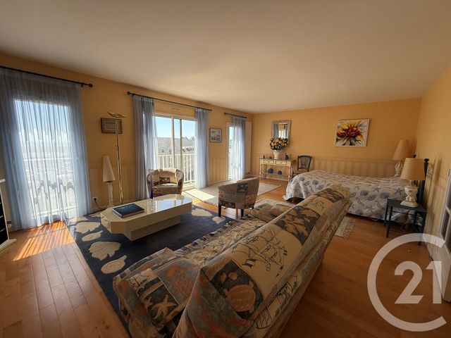 maison à vendre - 8 pièces - 158.0 m2 - GRANVILLE - 50 - BASSE-NORMANDIE - Century 21 Royer Immo