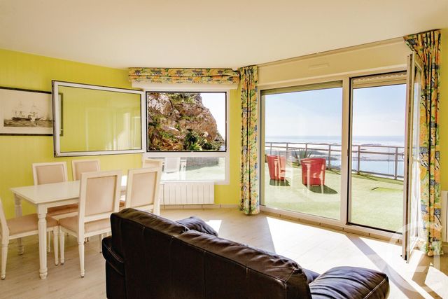 Appartement F3 à vendre - 3 pièces - 69.81 m2 - GRANVILLE - 50 - BASSE-NORMANDIE - Century 21 Royer Immo