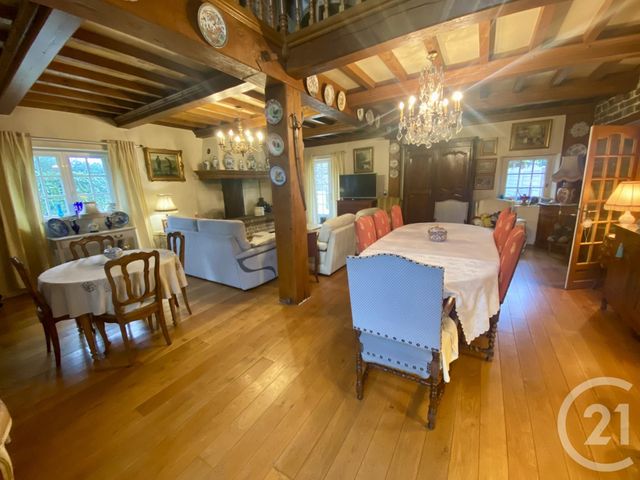 maison à vendre - 9 pièces - 203.51 m2 - ST SAUVEUR LA POMMERAYE - 50 - BASSE-NORMANDIE - Century 21 Royer Immo