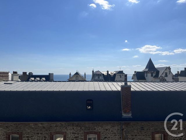 Appartement Studio à vendre - 1 pièce - 32.75 m2 - GRANVILLE - 50 - BASSE-NORMANDIE - Century 21 Royer Immo