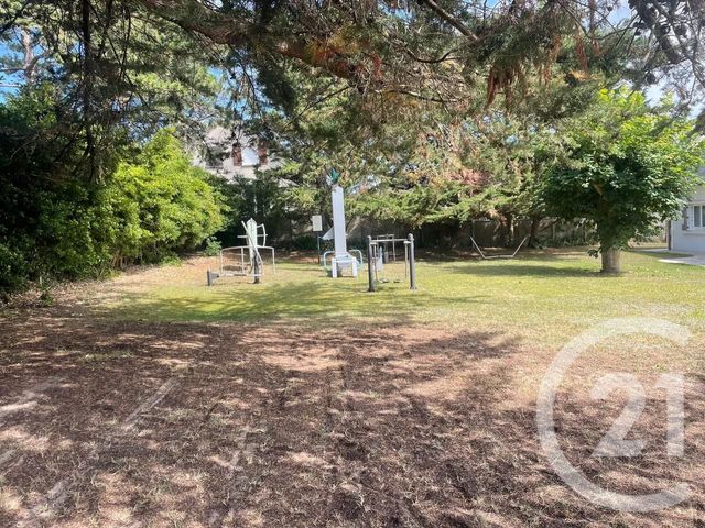 Afficher la photo en grand maison à vendre - 8 pièces - 225.79 m2 - JULLOUVILLE - 50 - BASSE-NORMANDIE - Century 21 Royer Immo