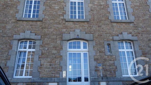 Appartement F2 à louer - 2 pièces - 39.1 m2 - GRANVILLE - 50 - BASSE-NORMANDIE - Century 21 Royer Immo