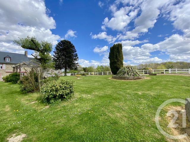 maison à vendre - 7 pièces - 210.0 m2 - JULLOUVILLE - 50 - BASSE-NORMANDIE - Century 21 Royer Immo