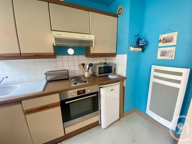 Afficher la photo en grand Appartement Studio à vendre - 1 pièce - 27.36 m2 - GRANVILLE - 50 - BASSE-NORMANDIE - Century 21 Royer Immo