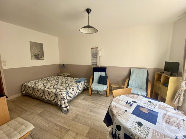 Afficher la photo en grand Appartement Studio à vendre - 1 pièce - 27.36 m2 - GRANVILLE - 50 - BASSE-NORMANDIE - Century 21 Royer Immo