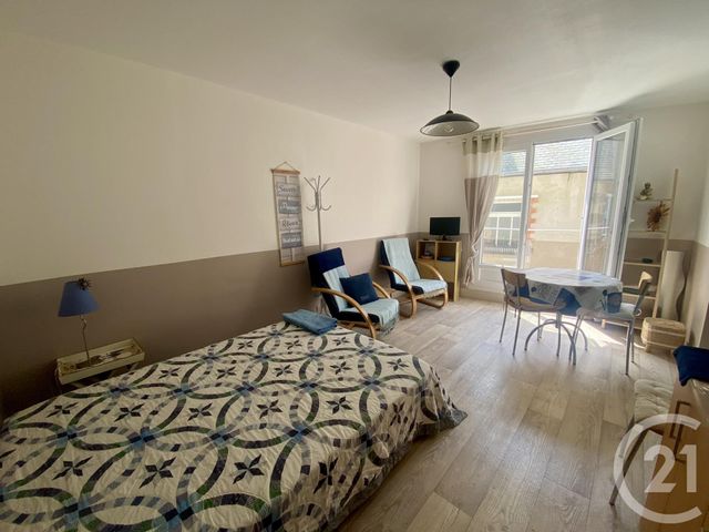 Afficher la photo en grand Appartement Studio à vendre - 1 pièce - 27.36 m2 - GRANVILLE - 50 - BASSE-NORMANDIE - Century 21 Royer Immo