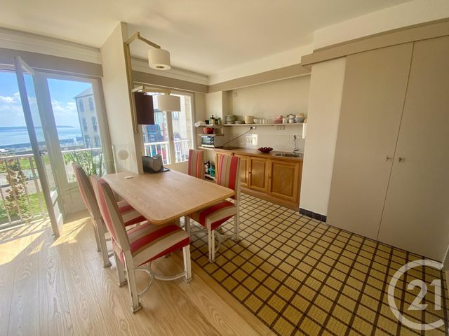 Appartement F2 à vendre - 2 pièces - 50.0 m2 - GRANVILLE - 50 - BASSE-NORMANDIE - Century 21 Royer Immo