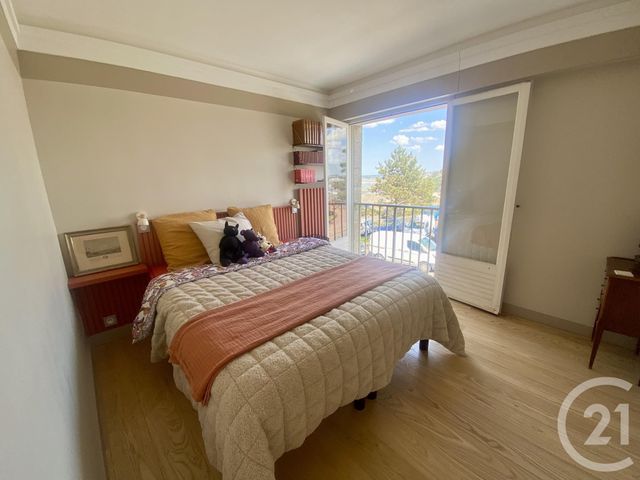 Appartement F2 à vendre - 2 pièces - 50.0 m2 - GRANVILLE - 50 - BASSE-NORMANDIE - Century 21 Royer Immo