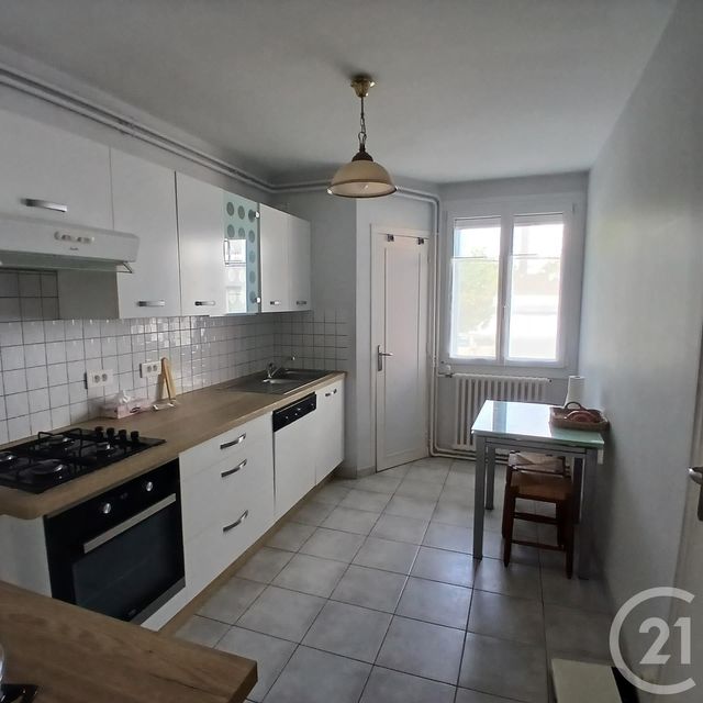 Appartement F3 à vendre - 4 pièces - 71.7 m2 - GRANVILLE - 50 - BASSE-NORMANDIE - Century 21 Royer Immo