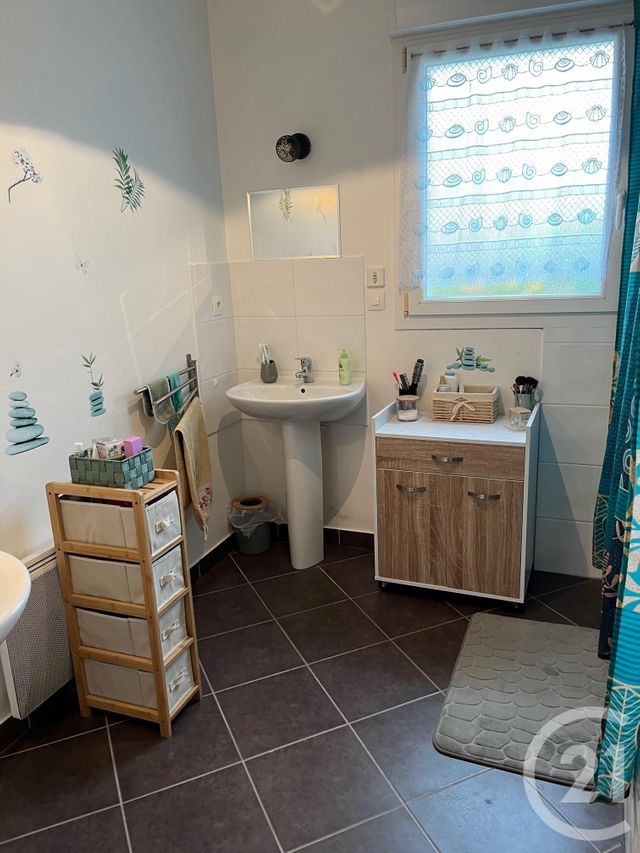 maison à vendre - 4 pièces - 84.54 m2 - QUETTREVILLE SUR SIENNE - 50 - BASSE-NORMANDIE - Century 21 Royer Immo