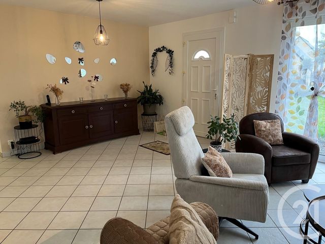 maison à vendre - 4 pièces - 84.54 m2 - QUETTREVILLE SUR SIENNE - 50 - BASSE-NORMANDIE - Century 21 Royer Immo