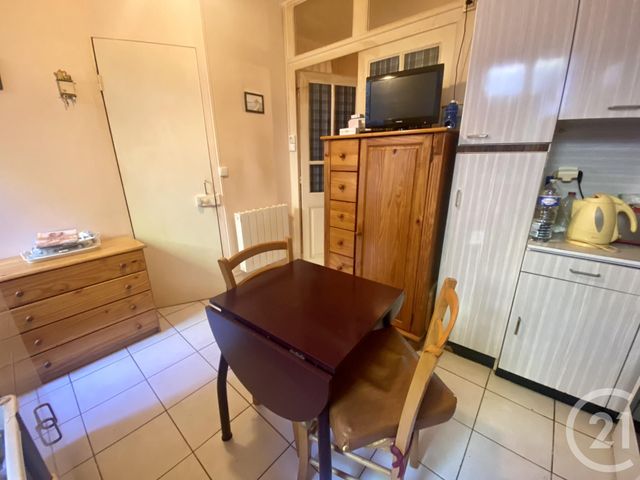 Appartement F2 à vendre - 2 pièces - 36.63 m2 - GRANVILLE - 50 - BASSE-NORMANDIE - Century 21 Royer Immo