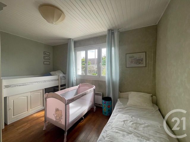 Afficher la photo en grand maison à vendre - 8 pièces - 225.79 m2 - JULLOUVILLE - 50 - BASSE-NORMANDIE - Century 21 Royer Immo