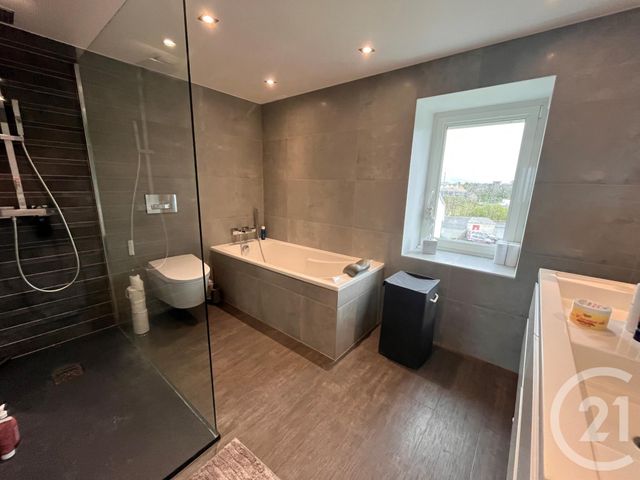 maison à vendre - 7 pièces - 196.0 m2 - DONVILLE LES BAINS - 50 - BASSE-NORMANDIE - Century 21 Royer Immo