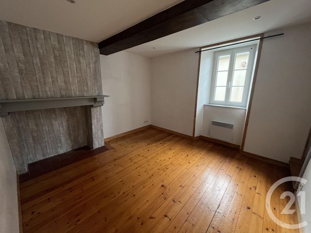 maison à louer - 3 pièces - 78.51 m2 - QUETTREVILLE SUR SIENNE - 50 - BASSE-NORMANDIE - Century 21 Royer Immo