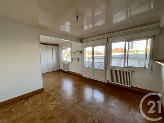 Appartement F3 à vendre - 3 pièces - 55.81 m2 - GRANVILLE - 50 - BASSE-NORMANDIE - Century 21 Royer Immo