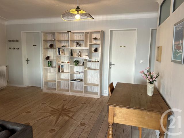 Appartement F4 à vendre - 5 pièces - 113.0 m2 - GRANVILLE - 50 - BASSE-NORMANDIE - Century 21 Royer Immo