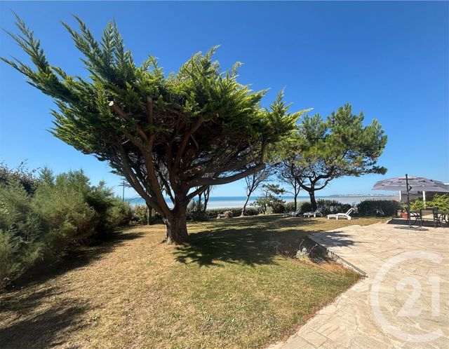 maison à vendre - 7 pièces - 140.24 m2 - ST PAIR SUR MER - 50 - BASSE-NORMANDIE - Century 21 Royer Immo