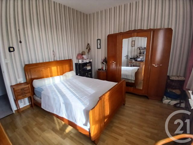 maison à vendre - 7 pièces - 158.0 m2 - DONVILLE LES BAINS - 50 - BASSE-NORMANDIE - Century 21 Royer Immo