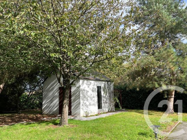 maison à vendre - 5 pièces - 225.0 m2 - GENETS - 50 - BASSE-NORMANDIE - Century 21 Royer Immo