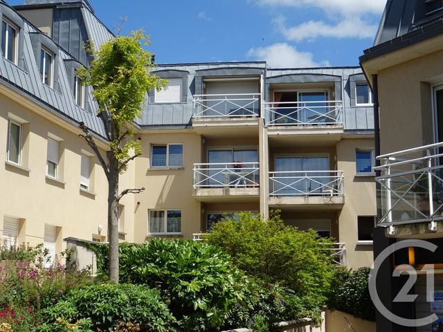 Appartement F3 à vendre - 3 pièces - 79.21 m2 - ST PAIR SUR MER - 50 - BASSE-NORMANDIE - Century 21 Royer Immo