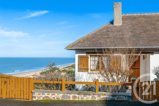 maison à vendre - 4 pièces - 88.68 m2 - DONVILLE LES BAINS - 50 - BASSE-NORMANDIE - Century 21 Royer Immo